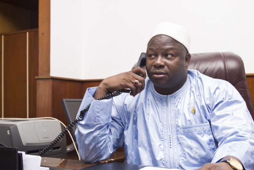 Tube de l'été ! La chronique de KACCOR sur la corruption au Sénégal Tube de l'été ! La chronique de KACCOR sur la corruption au Sénégal