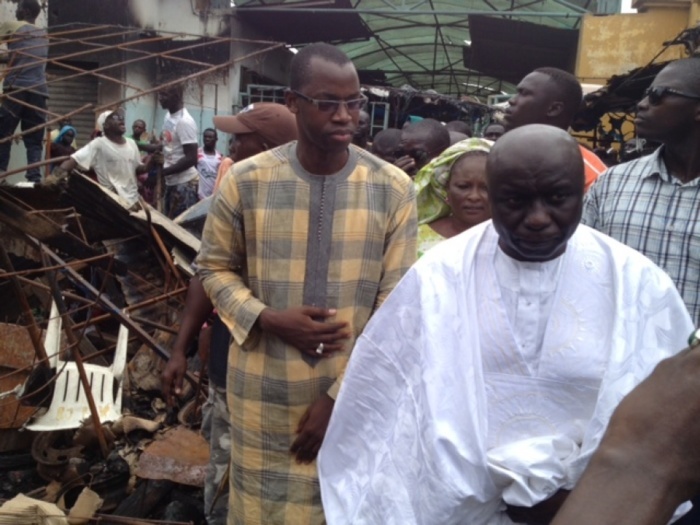 Incendie au marché de Thiès: Idrissa Seck rend visite aux commerçants sinistrés