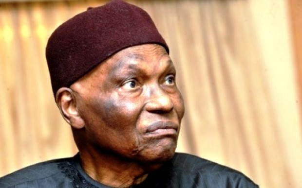 Traque des biens mal acquis : le procureur spécial à la poursuite de Wade-père, ses véhicules de campagne saisis, la SR activée