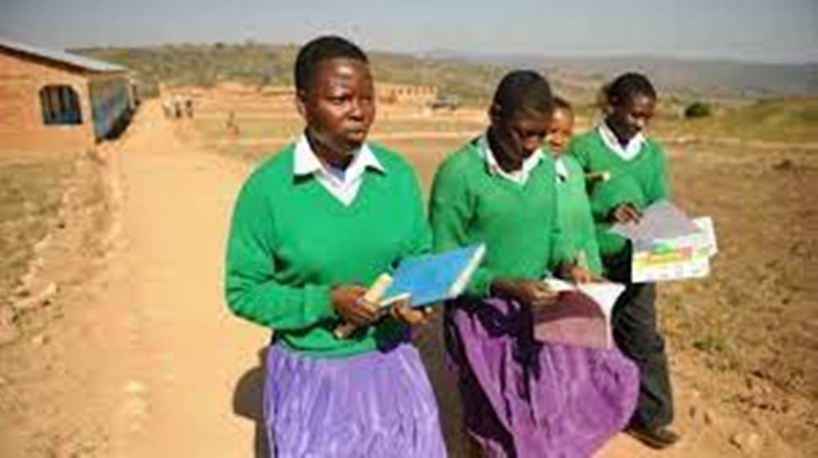 Tanzanie: les jeunes filles enceintes toujours privées de scolarité par l’État Tanzanie: les jeunes filles enceintes toujours privées de scolarité par l’État