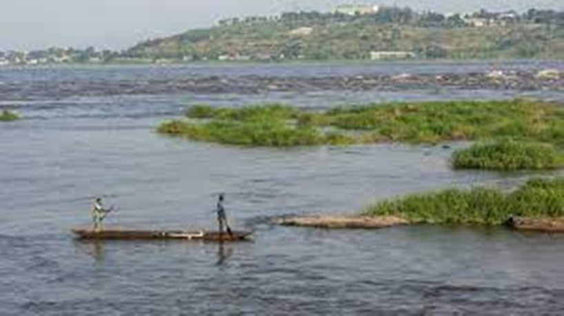 «Il n'y a plus de routes !»: trois jours de deuil après le naufrage sur le fleuve Congo