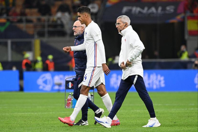 Manchester United: Raphaël Varane absent quelques semaines Manchester United: Raphaël Varane absent quelques semaines