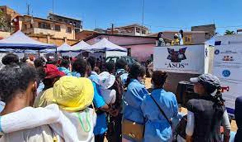 À Madagascar, spectacles et quizz pour faire passer les messages sur la santé sexuelle À Madagascar, spectacles et quizz pour faire passer les messages sur la santé sexuelle