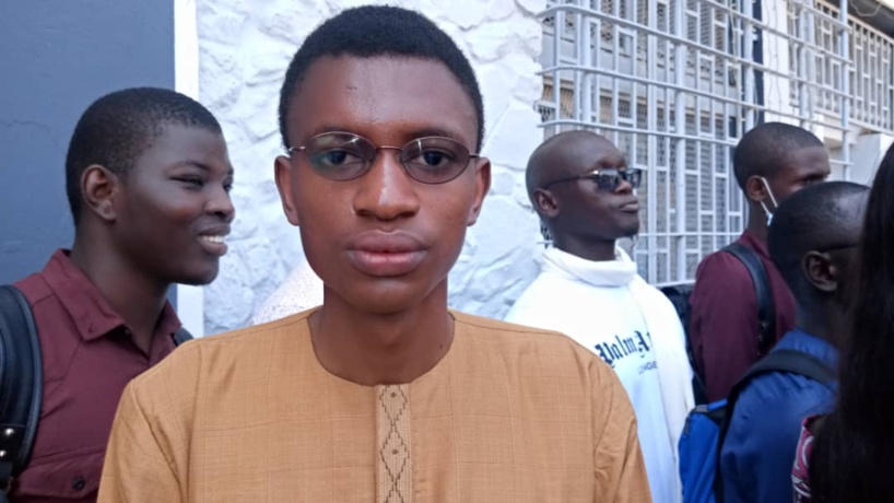 UCAD : le collectif des amicales des étudiants invite la communauté estudiantine à se faire vacciner UCAD : le collectif des amicales des étudiants invite la communauté estudiantine à se faire vacciner