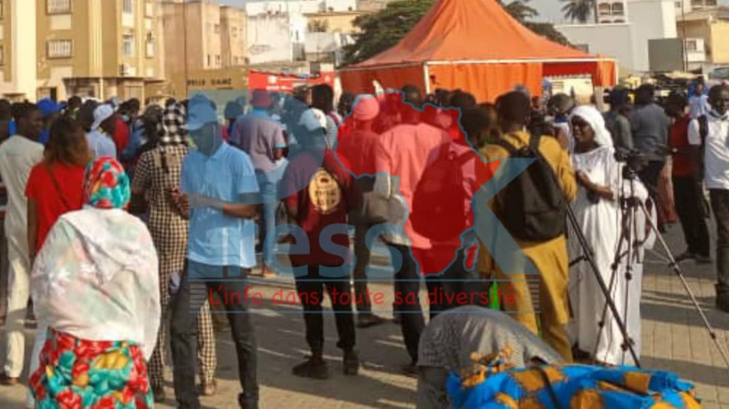 Place de la Nation: Noo Lank peine à mobiliser et accuse l'autorité administrative Place de la Nation: Noo Lank peine à mobiliser et accuse l'autorité administrative