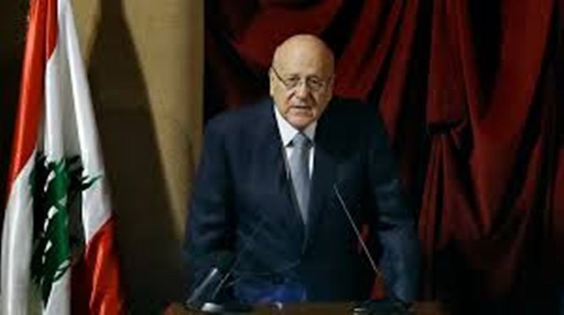 Explosions à Beyrouth : le gouvernement paralysé par la campagne contre le juge Tarek Bitar Explosions à Beyrouth : le gouvernement paralysé par la campagne contre le juge Tarek Bitar