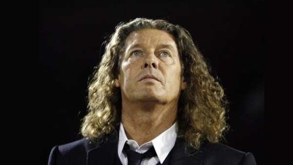 La dépouille mortelle de Bruno Metsu arrive dimanche: l'enterrement prévu le lendemain à Yoff