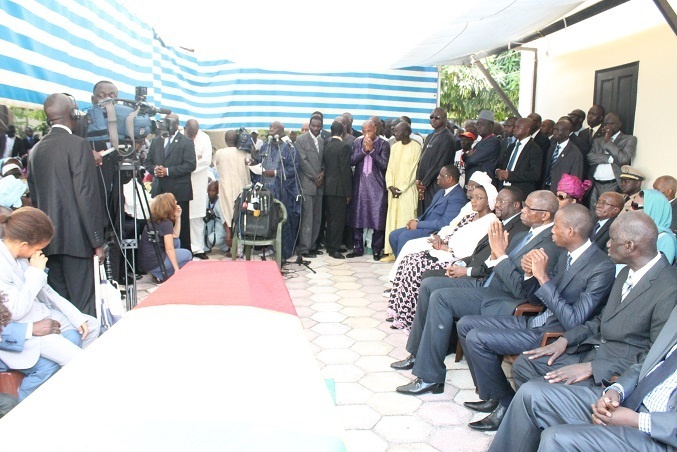 PHOTOS & VIDEO-La Nation sénégalaise rend un dernier hommage au « vrai lion »