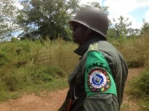 Elément de la Fomac en patrouille dans les environs de Bosangoa, Centrafrique. Laurent Correau / RFI
