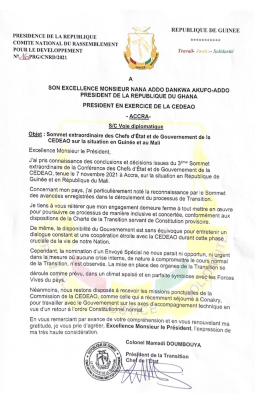 Guinée: le Colonel Doumbouya rejette l’Envoyé spécial de la CEDEAO Ibn Chambas