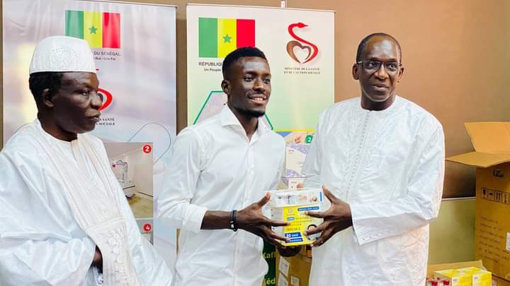 Covid-19 : Idrissa Gana Gueye offre un important lot de matériels médicaux au ministère de la Santé