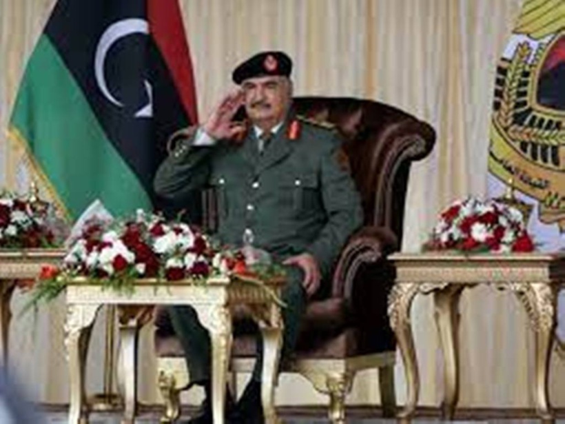 Libye : le maréchal Khalifa Haftar annonce sa candidature à la présidentielle de décembre