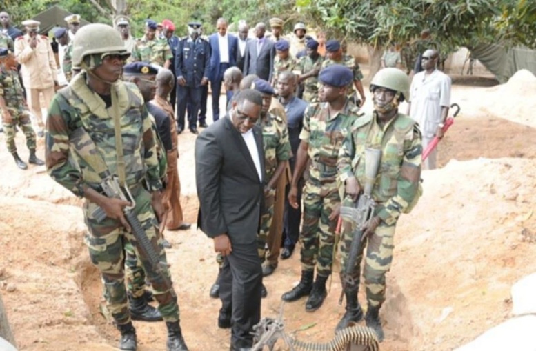 Débandade de terroristes d’AQMI : le président Sall ferme ses frontières Débandade de terroristes d’AQMI : le président Sall ferme ses frontières