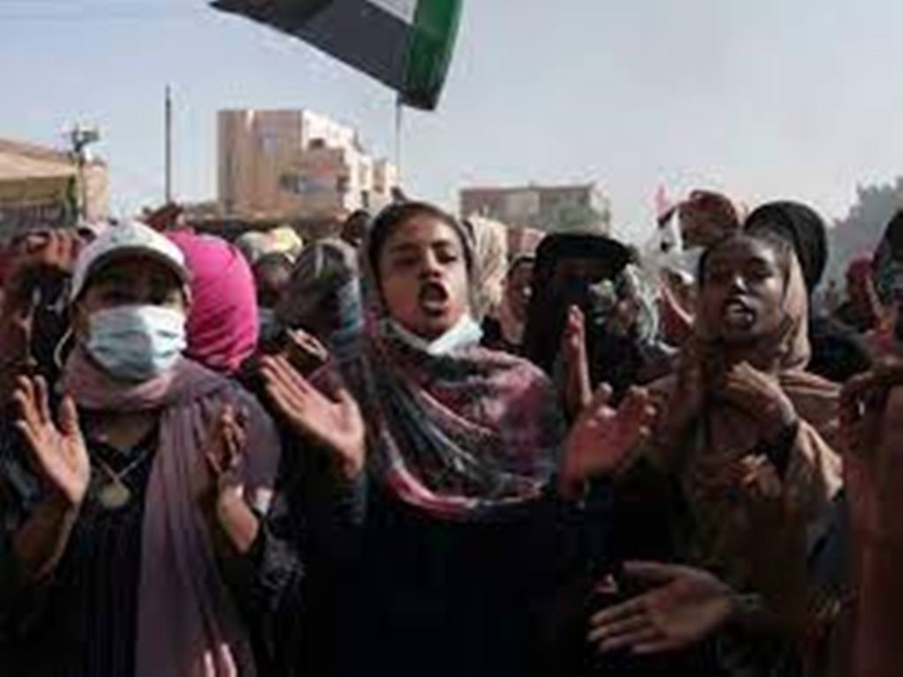 Soudan: nouvelles tensions à Khartoum, la mobilisation toujours aussi importante