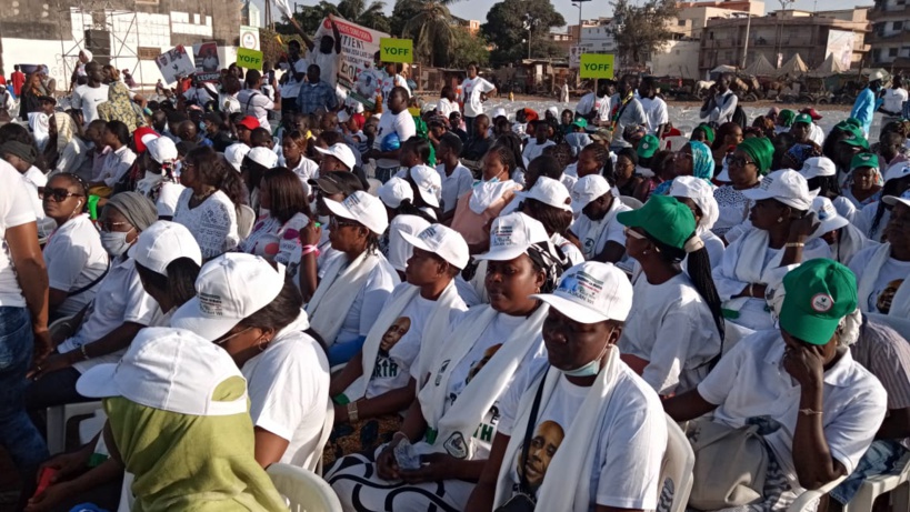 Meeting d’investiture de Barthélémy Dias: déjà une marée humaine à Grand-Yoff