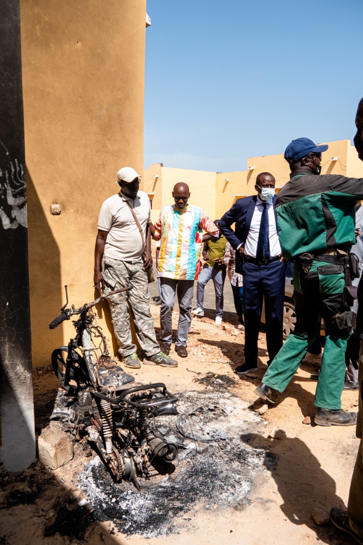 Conflit foncier à Dougar: Vandalisme d’une vingtaine de maisons à la Cité portuaire 2, le DG du Port sur les lieux