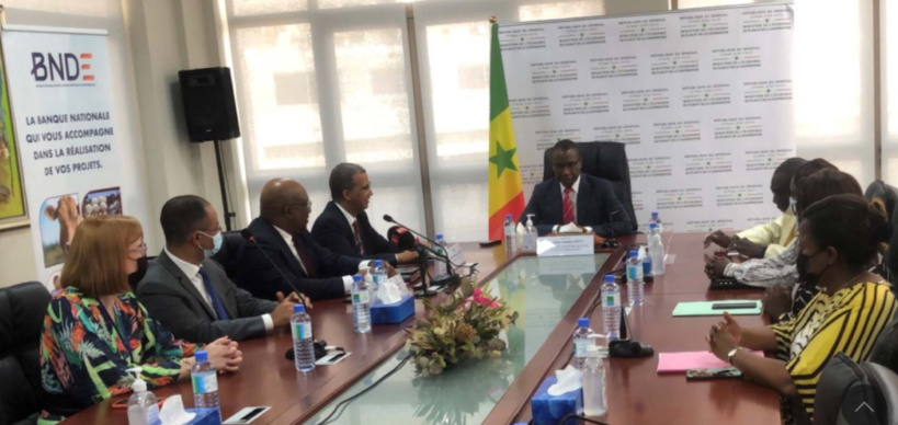 Sénégal : la BAD apporte près de 15 milliards F CFA à la BNDE pour soutenir le secteur agricole et les PME Sénégal : la BAD apporte près de 15 milliards F CFA à la BNDE pour soutenir le secteur agricole et les PME