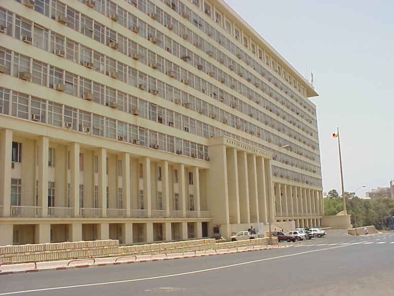 Gouvernement : bisbilles entre Amadou BA et Abdoulaye Bibi Baldé autour d'un bureau, Aminata Touré arbitre