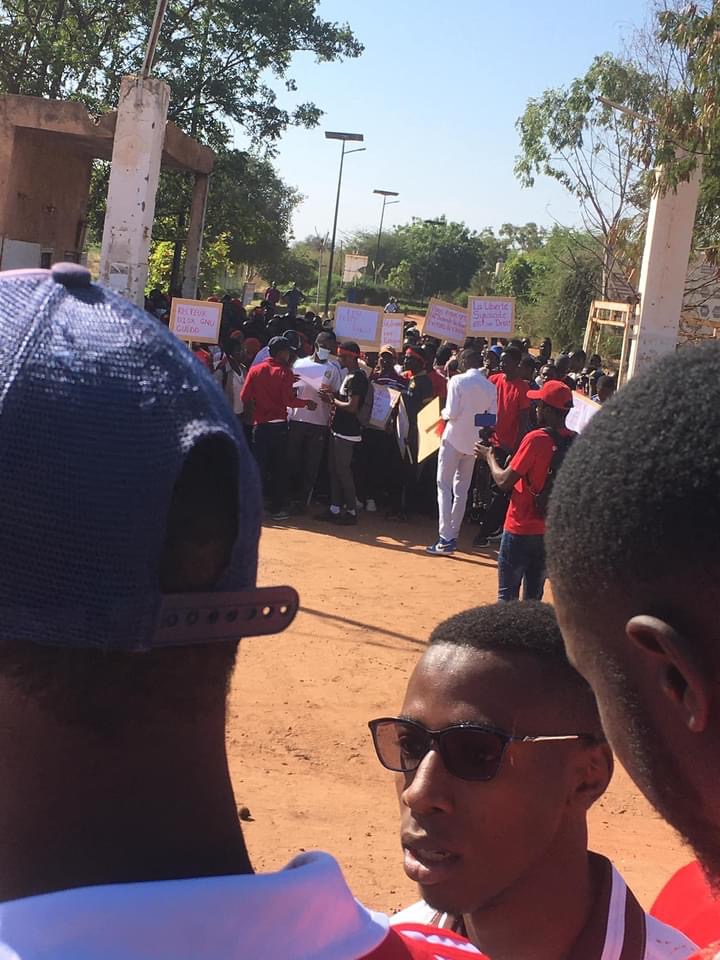 Décès d’un étudiant de l’Université Bambey: ses camarades parlent d’intoxication alimentaire