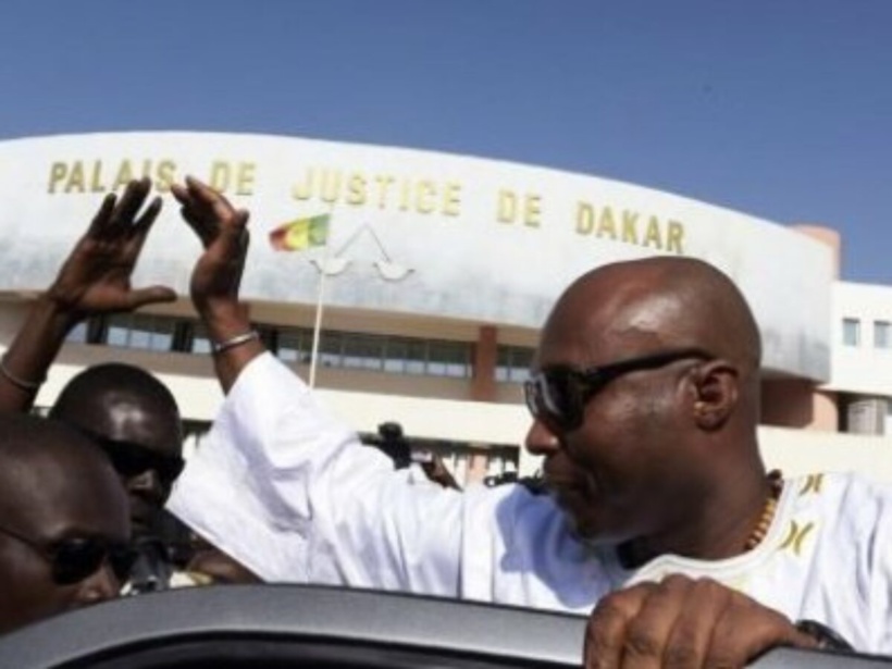 Audience de ce 1er décembre: le pool de communication de Dias-fils fait une mise au point et appelle Macky Sall à la barre Audience de ce 1er décembre: le pool de communication de Dias-fils fait une mise au point et appelle Macky Sall à la barre