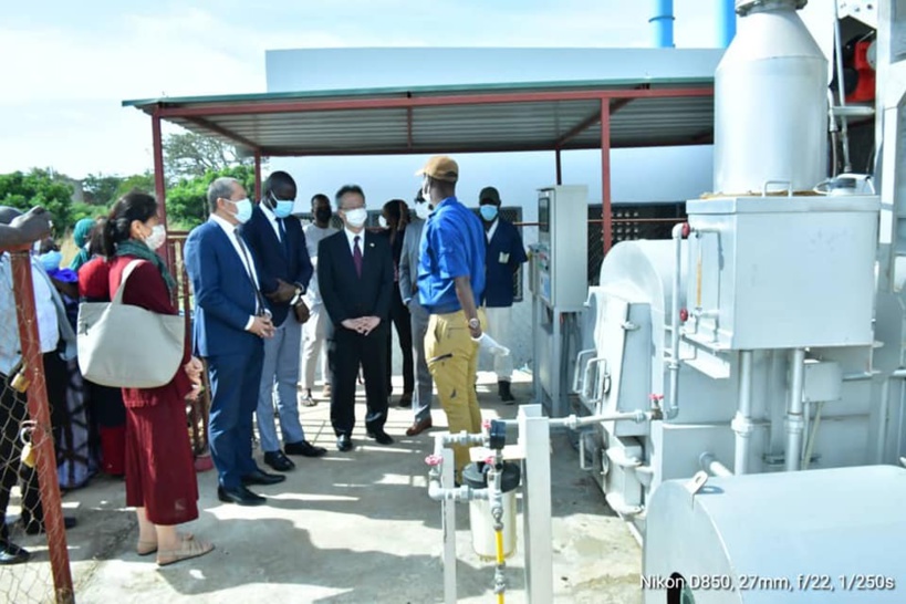 L'Hôpital Fann reçoit son incinérateur sans fumée modèle CX-1 d'une valeur de 82 millions FCFA L'Hôpital Fann reçoit son incinérateur sans fumée modèle CX-1 d'une valeur de 82 millions FCFA