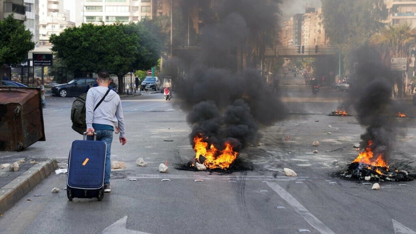 Les Libanais très nombreux à vouloir quitter leur pays Les Libanais très nombreux à vouloir quitter leur pays