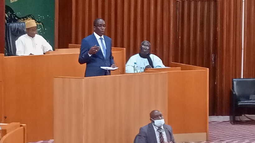 Arrêté à plus de 270 milliards F CFA, le budget 2022 du ministère de la Santé connait une hausse de 20 milliards Arrêté à plus de 270 milliards F CFA, le budget 2022 du ministère de la Santé connait une hausse de 20 milliards