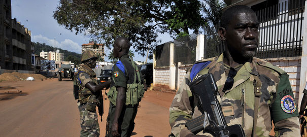 Centrafrique: l'armée française attendue pour ouvrir la voie à la force africaine