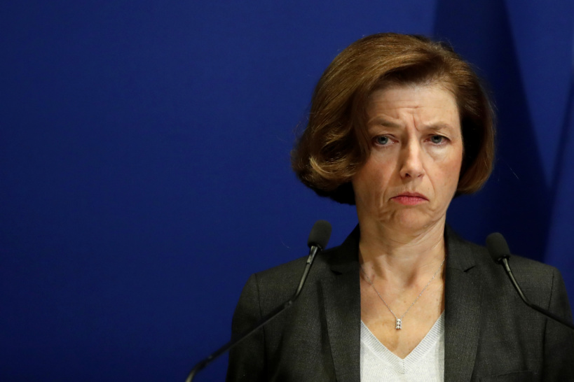 Florence Parly au Forum de la paix à Dakar : "Tous ceux qui attisent les discours anti-français, jouent pour un autre camp" Florence Parly au Forum de la paix à Dakar : "Tous ceux qui attisent les discours anti-français, jouent pour un autre camp"