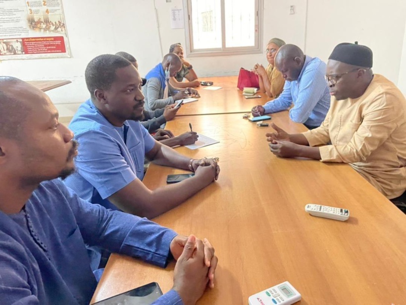 Jammi Rewmi « avec » Y’En a Marre pour la marche du 10 décembre Jammi Rewmi « avec » Y’En a Marre pour la marche du 10 décembre