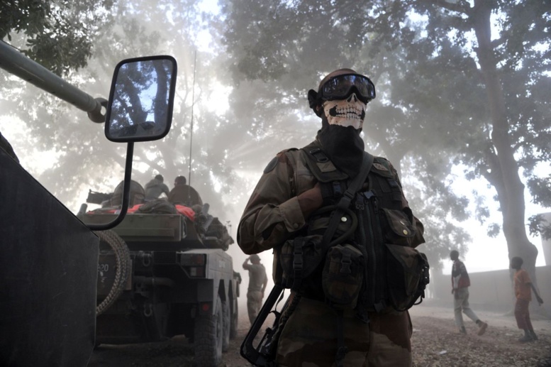 La descente aux enfers du légionnaire masqué La descente aux enfers du légionnaire masqué