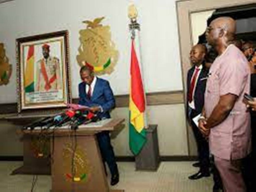 Guinée: les ex-dirigeants Dadis Camara et Sékouba Konaté se retrouvent à Conakry