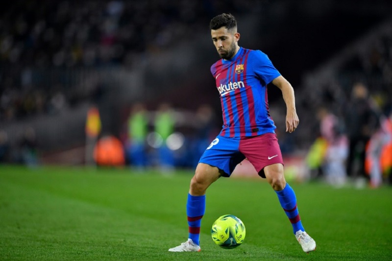 ​FC Barcelone: Jordi Alba positif au Covid-19