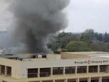 Le centre commercial Westgate à Nairobi, lors de l'attaque terroriste en septembre 2013. REUTERS/Johnson Mugo