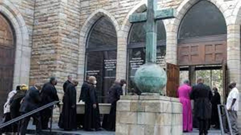 Afrique du Sud: dernier adieu à Desmond Tutu à la cathédrale St George du Cap Afrique du Sud: dernier adieu à Desmond Tutu à la cathédrale St George du Cap