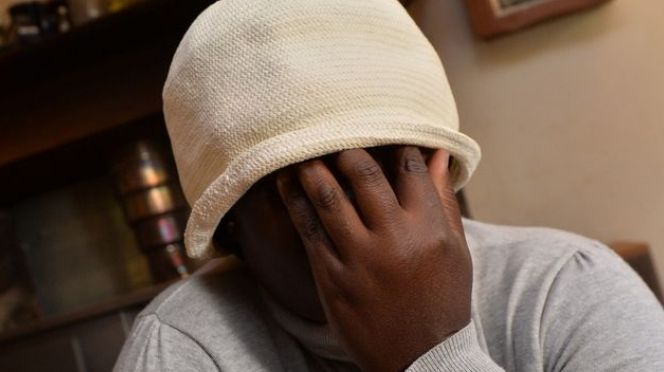 Incitation à la débauche: une fille de 15 ans tombe dans les griffes d’un vigile proxénète