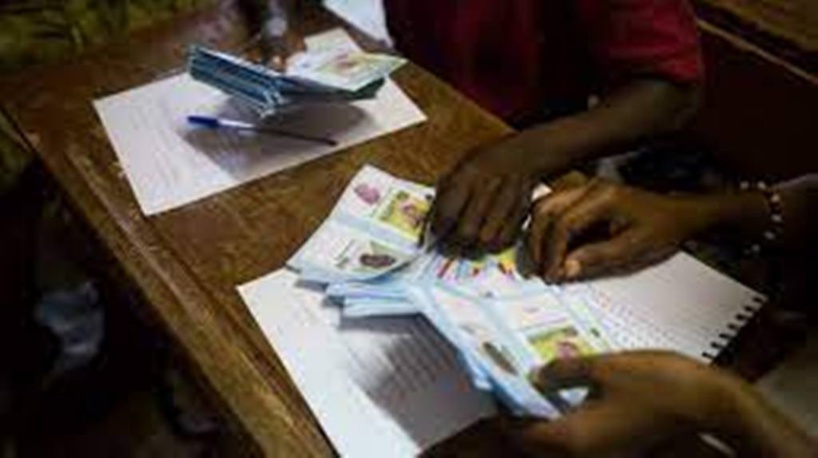 Mali: l’opposition réclame des élections dans des délais rapides