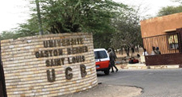 Salut chers camarades étudiants Salut chers camarades étudiants