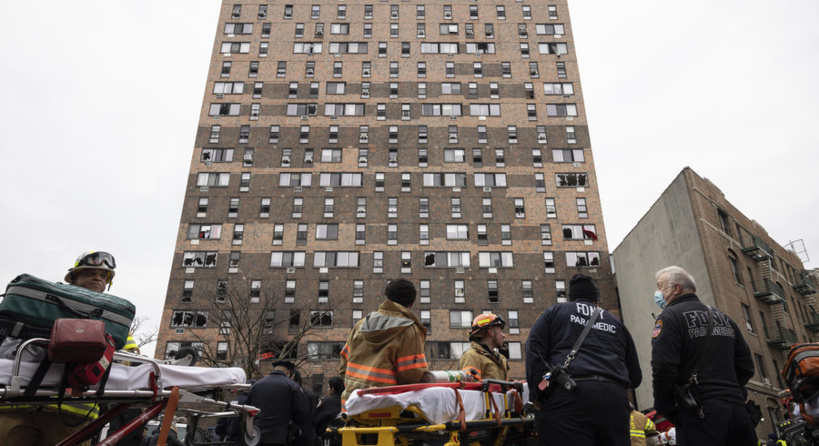 A New York, un incendie accidentel fait au moins 19 morts dont 9 enfants Ajouter l'article à vos favorisRetirer l'article de vos favorisETATS-UNIS A New York, un incendie accidentel fait au moins 19 morts dont 9 enfants Ajouter l'article à vos favorisRetirer l'article de vos favorisETATS-UNIS