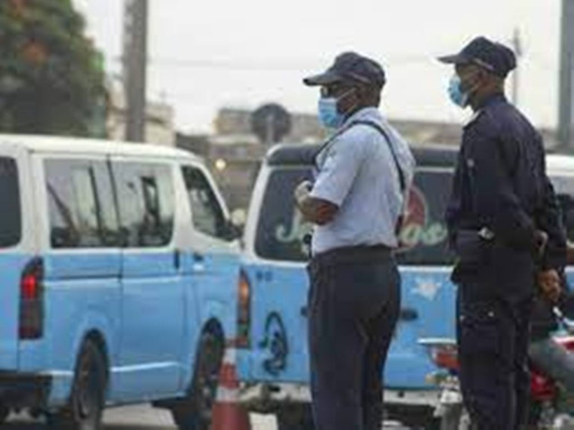 Angola : les chauffeurs de taxis suspendent leur mouvement de grève