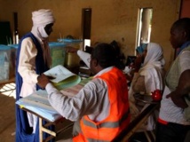 Un bureau de vote lors du premier tour, le samedi 23 novembre, à Nouakchott. RFI/Laura Martel