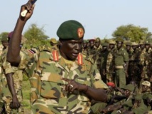 Peter Gadet en 2008. Il était alors major-général au sein de la SPLA. AFP PHOTO/UNMIS/TIM MCKULKA