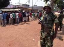 Des soldats burundais de la Misca durant une patrouille à Bangui, le 20 décembre 2013. REUTERS/Alain Amontchi