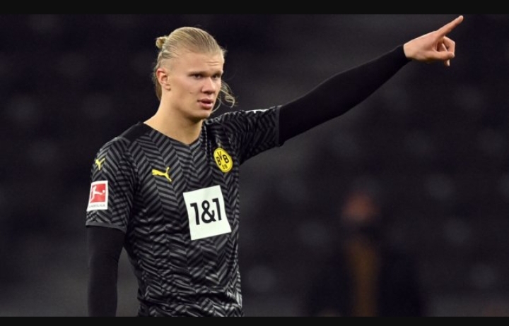Erling Haaland met le feu au Borussia Dortmund !