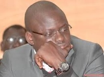 Réaction des libéraux à la convocation de Sidy Lamine Niasse: Bara Gaye et les siens se rendent au groupe Walfadjri Réaction des libéraux à la convocation de Sidy Lamine Niasse: Bara Gaye et les siens se rendent au groupe Walfadjri