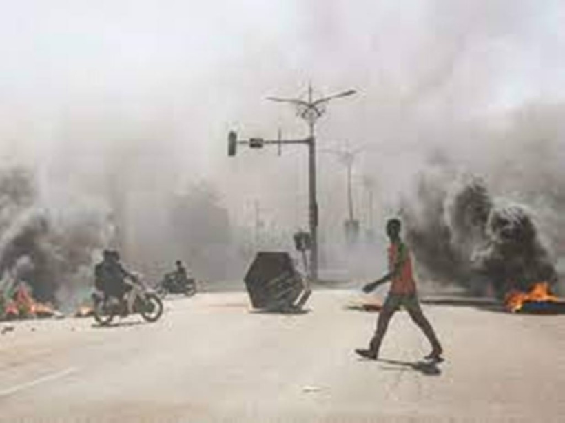 Burkina Faso : la Cédéao s'inquiète d'une "tentative de coup d'État"