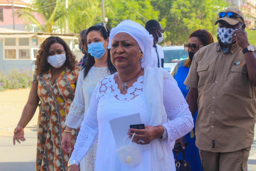 Soham El Wardini après sa défaite : "Je félicite mon fils Barthélémy Dias" Soham El Wardini après sa défaite : "Je félicite mon fils Barthélémy Dias"