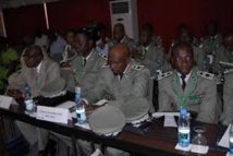 Record budgétaire: 571 milliards engrangés par la Douane qui soulage le gouvernement Record budgétaire: 571 milliards engrangés par la Douane qui soulage le gouvernement