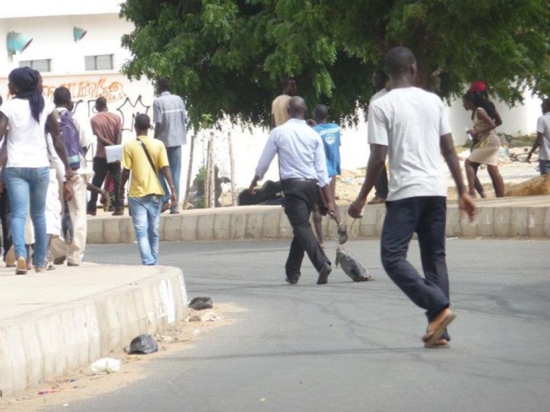 Vendredi décisif dans la crise universitaire: Aminata Touré prépare le terrain à Mary Teuw Niane qui rencontre les étudiants ce matin Vendredi décisif dans la crise universitaire: Aminata Touré prépare le terrain à Mary Teuw Niane qui rencontre les étudiants ce matin