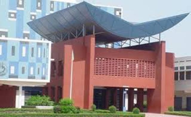 Le SAES exige le paiement des salaires de décembre